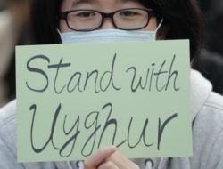 Tindas Muslim Uyghur di Xinjiang, AS Beri China Sanksi Tambahan di Sektor Biotek